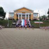 «Под Российским трехцветным флагом»